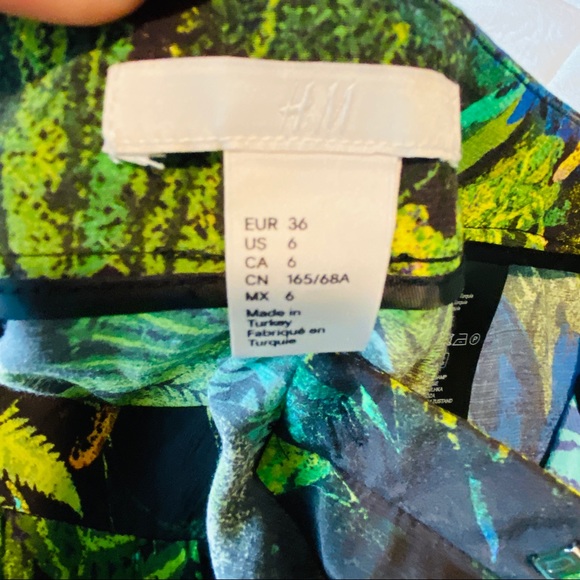 H&M Tropical Jungle Print Flat Front Trouser Pants With Pockets Size 6 - Picture 9 of 9